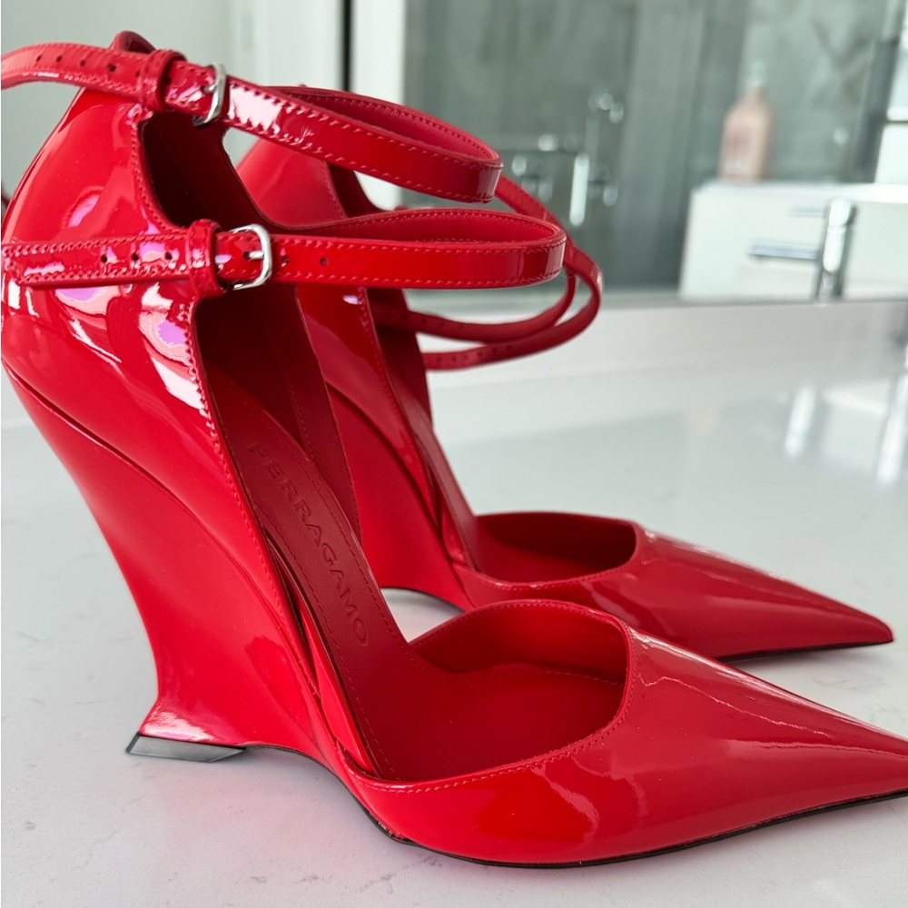 BRAND NEW FERRAGAMO RED VIDYA WEDGE HEELS IN ORIGINAL BOX